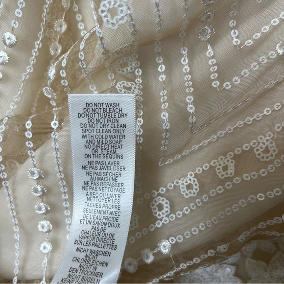 Adrianna Papell NWT Sequin Popover Mermaid Gown in Pearl Size 6 - Picture 10 of 16